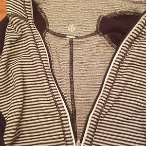 Lululemon active top